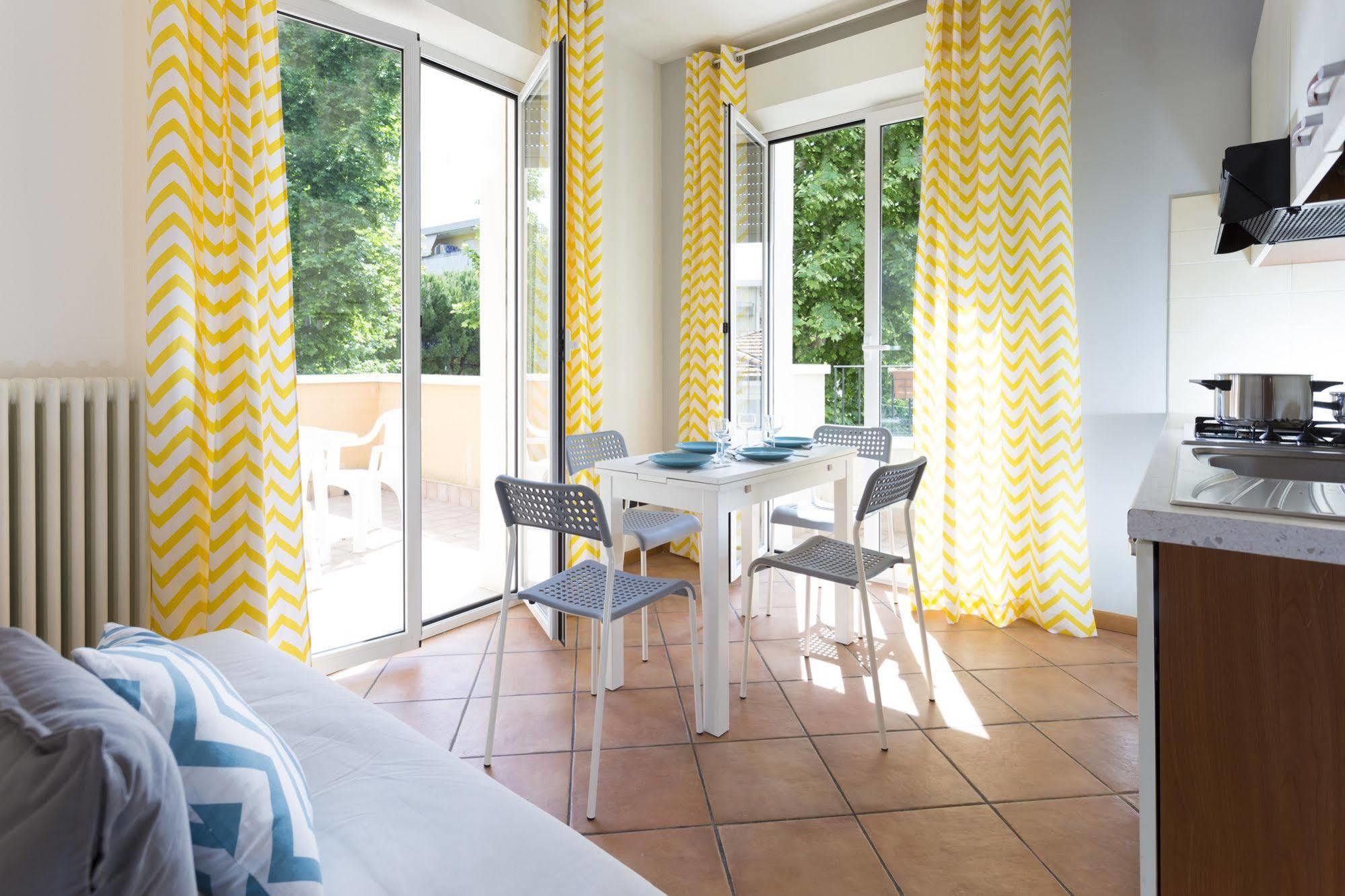 Residence Del Sole Rimini Exterior photo